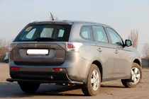 Mitsubishi Outlander 2012–2021 Achterbeugel AK004 Black (RVS) foto 3
