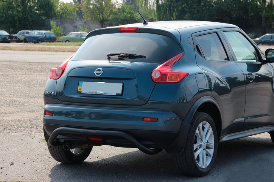 Nissan Juke 2010–2019 Achterbeugel AK007 Black (RVS) Image
