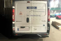 Nissan Primastar 2002–2014 Achterbeschermbeugel AK006 Black (RVS) foto 3