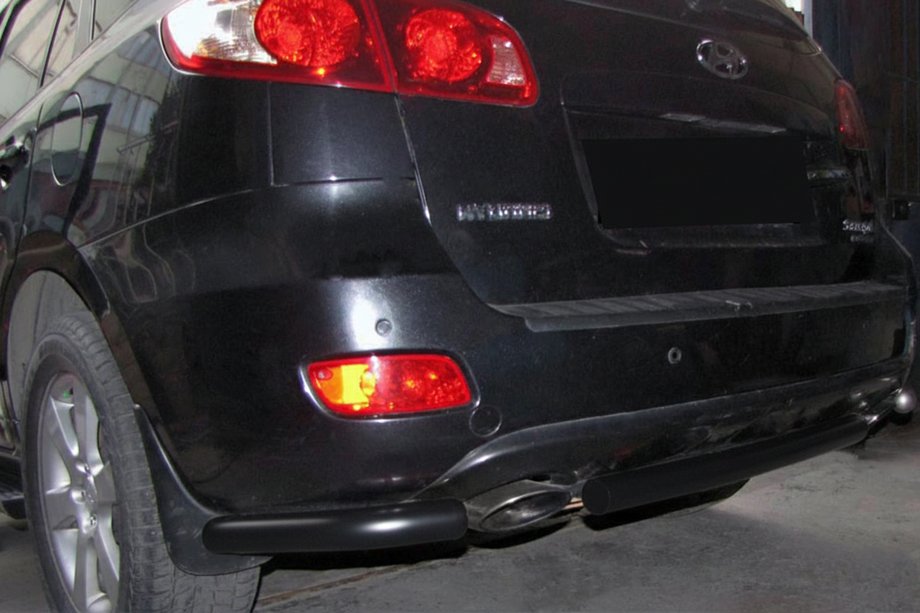 Hyundai Santa Fe 2 2006–2012 Achterhoeken voor centrale beugel AK0073 Black (2 st., RVS) Foto 1