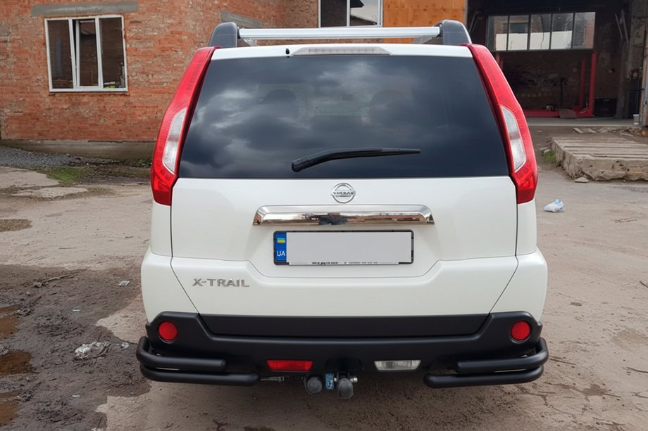 Nissan X-trail T31 2007–2014 Achterhoekbeugels AK003-Double Black (2 stuks, RVS) Foto 2