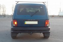 Lada Niva en Urban 1977– Achterbeschermbeugel AK002 dubbel Zwart foto 2