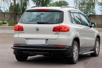 Volkswagen Tiguan 2007–2016 Achterbumperbescherming AK002-2 Black (RVS) foto 3