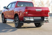 Toyota Hilux 2015– Achterbeugel AK005-2 Black (RVS) foto 1