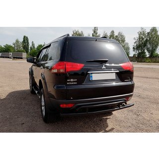 Achterbeschermbeugel AK002-2 Black (2 stuks, RVS) Mitsubishi Pajero Sport 2008–2015 foto 3