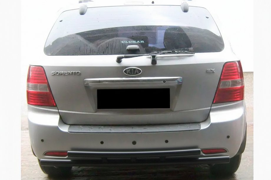 Kia Sorento I BL 2002–2009 Achterbumperbeugel AK002-Dubbel Black (RVS) Image