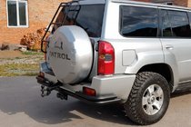 Nissan Patrol Y61 1997–2011 Achterbeschermbeugel AK005-3 Black (RVS) foto 4