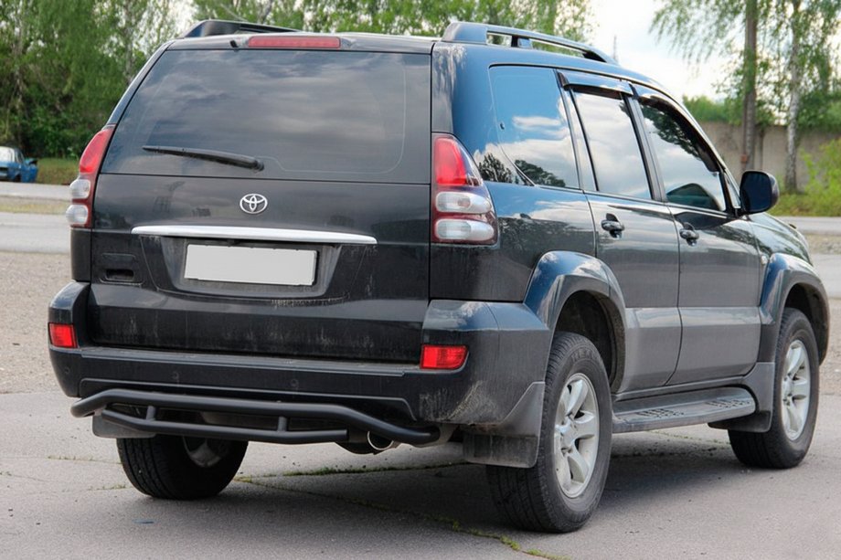 Toyota Land Cruiser Prado 120 2002–2009 Achterbumperbescherming AK008-1 Black Foto 3
