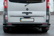 Opel Vivaro 2001–2015 Achterbeschermbeugel AK-Special Black (RVS) foto 3