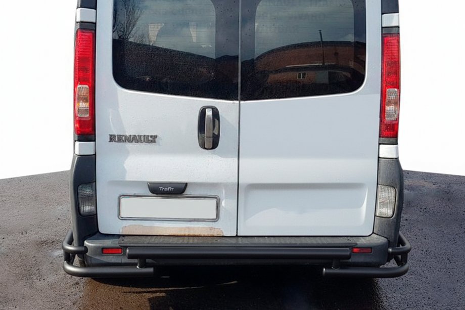 Opel Vivaro 2001–2015 Achterbeschermbeugel AK-Special Black (RVS) Image