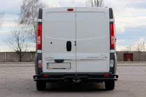 Renault Trafic 2001–2015 Achterbeschermbeugel AK003-Plus-2 Black (RVS) foto 2