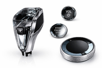 BMW X7 G07 2019– Set kristallen interieuraccenten (automaatkeuzehendel + knoppen) foto 1