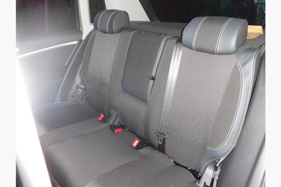 Volkswagen Tiguan 2007–2016 Autostoelhoezen (kunstleer↗stof, Premium) Foto 30