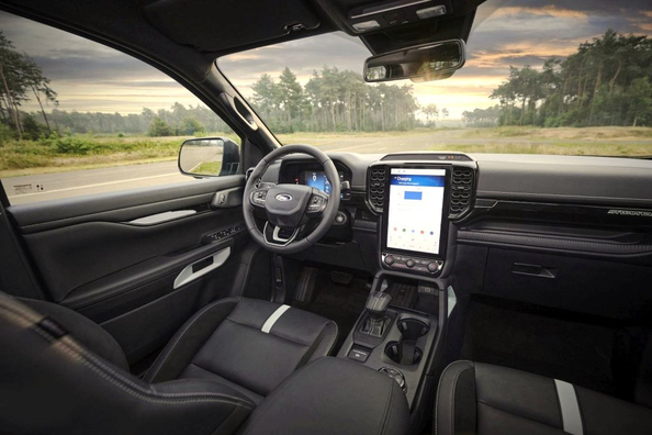 Ford Ranger Plug-in Hybrid (2025): review van de eerste PHEV-pick-up van het merk Foto 6