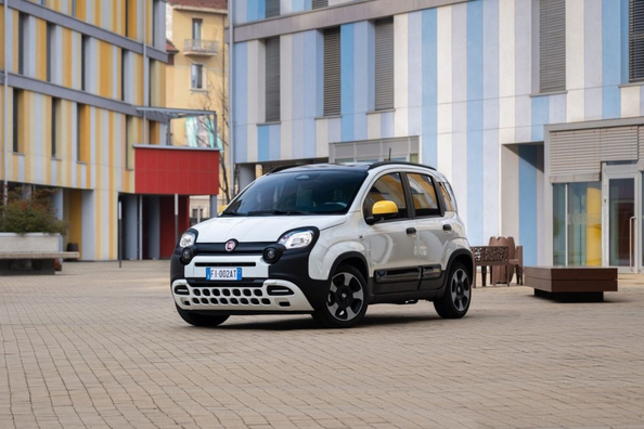 Review Fiat Pandina: vernieuwde stads hatchback met mild-hybrid