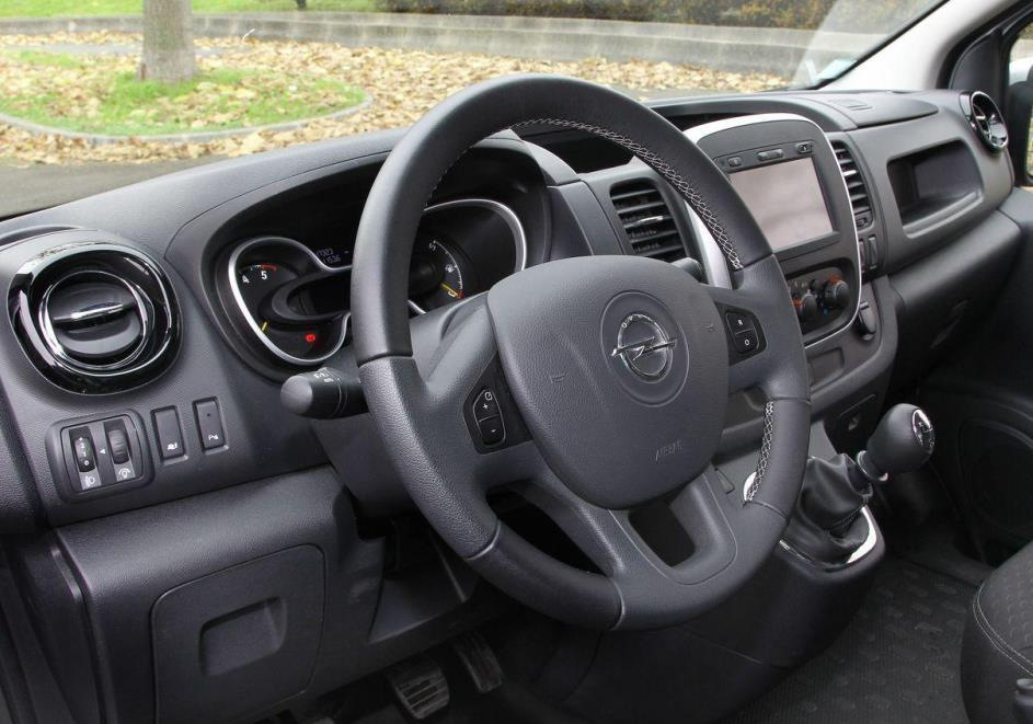 Opel Vivaro: Zo verwijder je het stuur correct