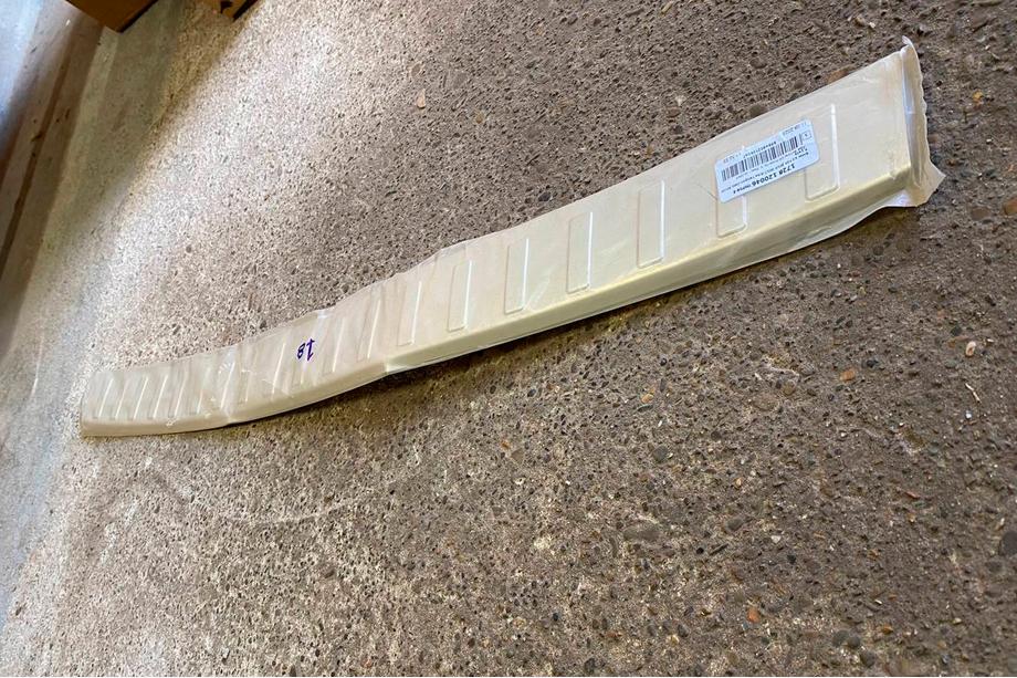 BMW X3 F25 2011–2018 Afgeprijsd RVS achterbumper beschermlijst Carmos Foto 4