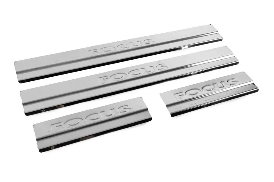 Ford Focus II 2008–2011 Instaplijsten V2 (Carmos, 4 stuks, RVS) Foto 3