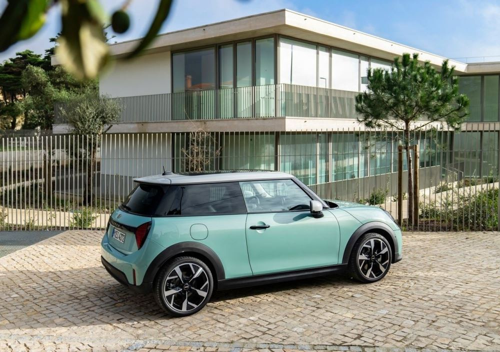 Review MINI Hatchback 3-door (F66): nieuwe generatie