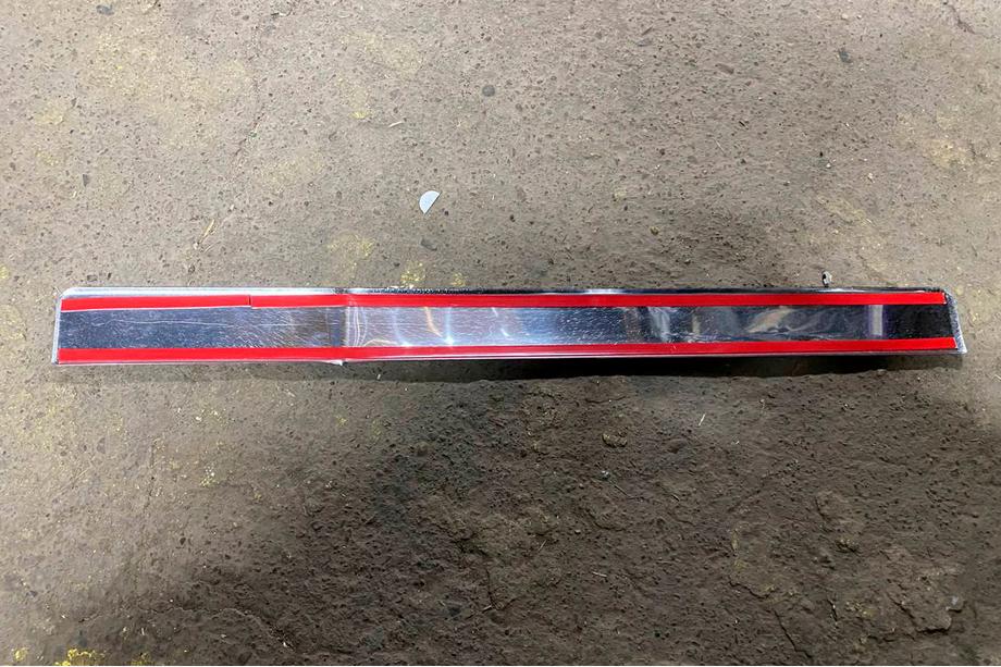 Fiat Ducato 2006–2025 Uitverkoop chromen sierstrip boven kentekenplaat (RVS) Carmos - Turks staal Foto 3