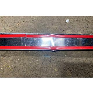 Uitverkoop chromen sierstrip boven kentekenplaat (RVS) foto 4