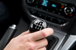 Rijden met een handgeschakelde auto: complete gids foto 1