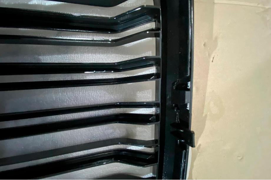 BMW X5 G05 2019–2026 Afgeprijsd Niergrille M-Look (2018-2022, hoogglans zwart) Foto 3