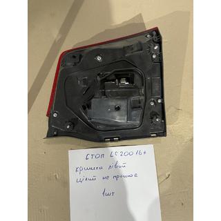Afgeprijsd Achterlicht links binnen 2016-2021 (OEM-standaard) (voor kofferklep) (heel, werkt niet) Toyota Land Cruiser 200 2007–2021 foto 3