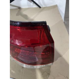 Afgeprijsd: Achterremlicht (2012-2015) buiten links (op spatbord) (gebarsten) Lexus LX570/450d 2008–2022 foto 3