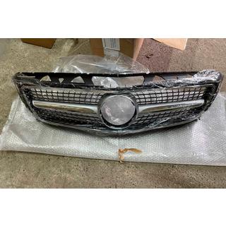 Outlet: Voorgrille 2011-2014 (Diamond Silver) Mercedes CLS C218 2011–2018 foto 2