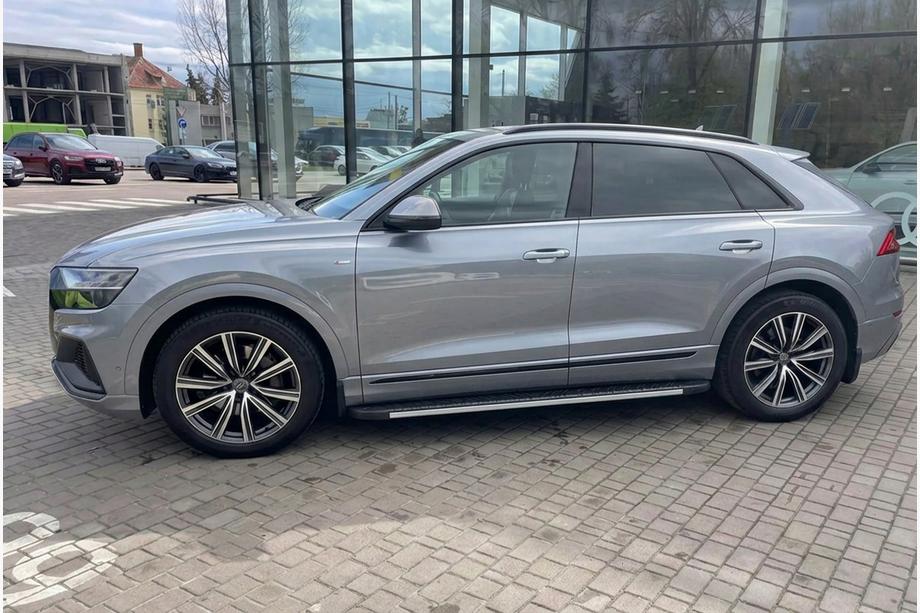 Audi Q8 2018– Side steps Bosphorus Grey (set van 2, aluminium) Image