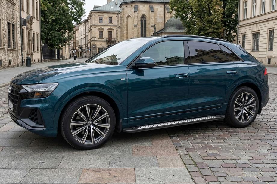 Audi Q8 2018– Zijtreden Vision New Black (2 stuks, aluminium) Image