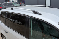 Volkswagen Touran 2010–2015 Chroom dakrails foto 10