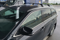 Toyota Highlander 2013–2019 Dakdragers (dwarsbalken) voor geïntegreerde dakrails OEM (2 stuks) Zwart foto 5