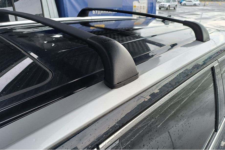 Toyota Highlander 2013–2019 Dakdragers (dwarsbalken) voor geïntegreerde dakrails OEM (2 stuks) Grijs Foto 6