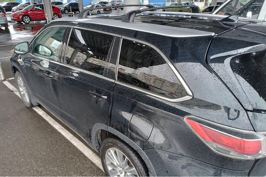 Toyota Highlander 2013–2019 Dakdragers (dwarsbalken) voor geïntegreerde dakrails OEM (2 stuks) Grijs Foto 7