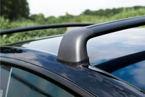 Tesla Model Y 2020– OEM dakdragers (dwarsbalken) voor originele bevestigingspunten, afsluitbaar (2 stuks) foto 1