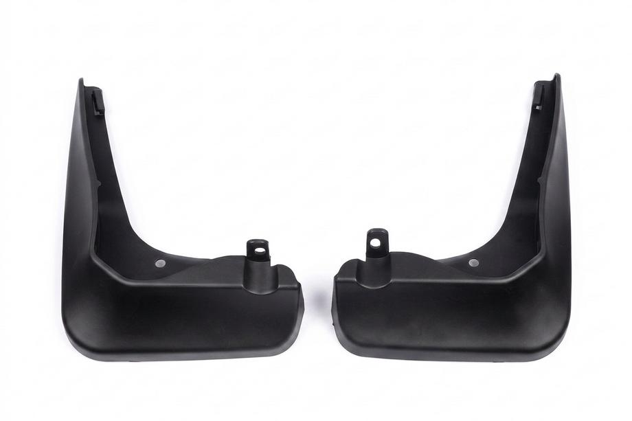 Mercedes C-klasse W205 2014–2021 Premium voorste spatlappen (voor AMG-Line, 2 stuks) Foto 1