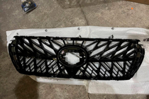 Toyota Land Cruiser 200 2007–2021 Outlet Radiateurgrille 2012-2016 (TRD) foto 2