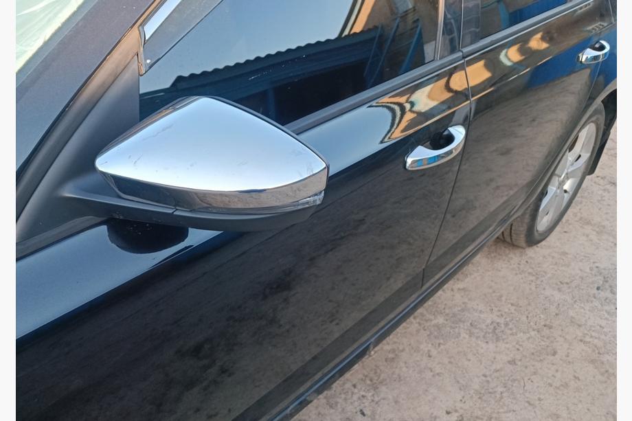 Skoda Octavia III A7 2013–2019 Spiegelkappen (2 stuks, RVS) Image