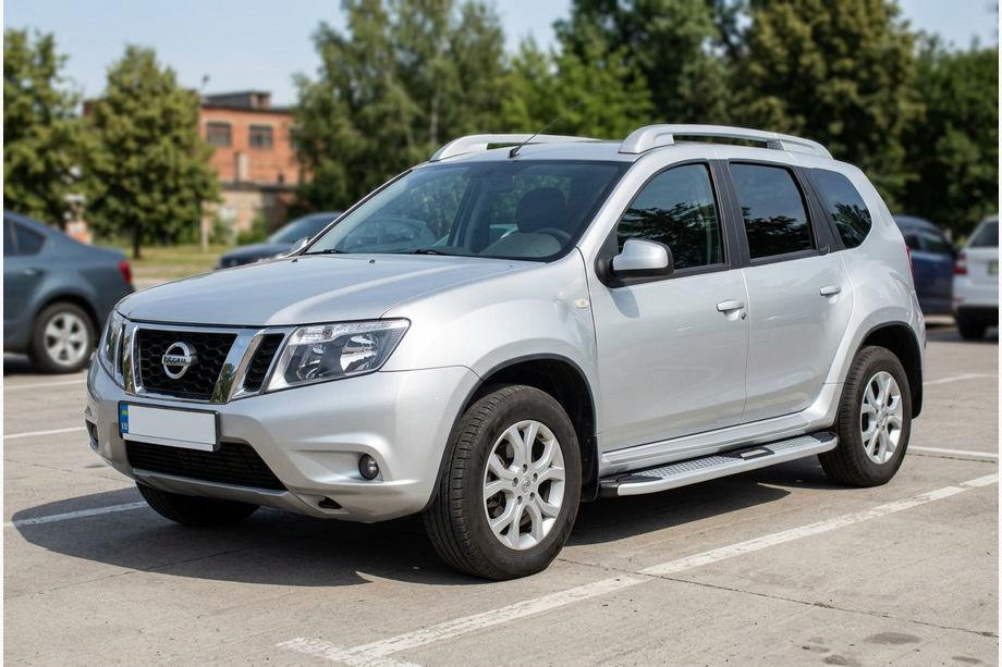 Nissan Terrano 2014– Mevsim Grey side steps (2 stuks, aluminium) Image
