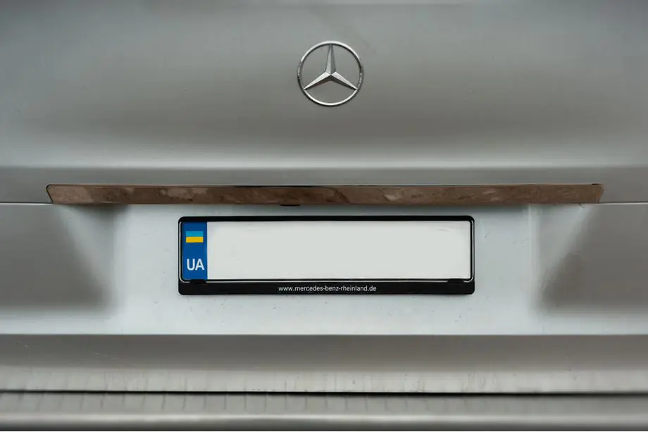 Mercedes Vito/V-klasse W447 2014– Brede sierlijst boven kenteken (RVS) Image