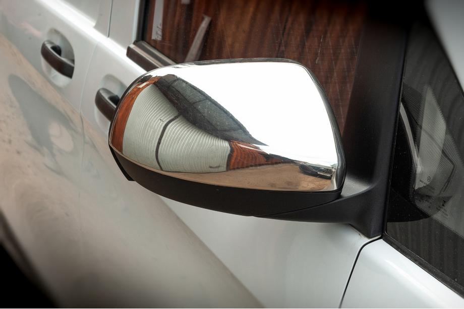 Mercedes Vito/V-klasse W447 2014– Chroom spiegelkappen (2 stuks) Image