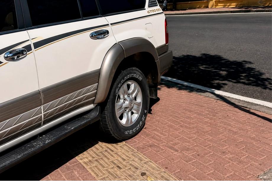 Toyota Land Cruiser 100 1998–2007 Set spatbordverbreders (10 stuks) Foto 3
