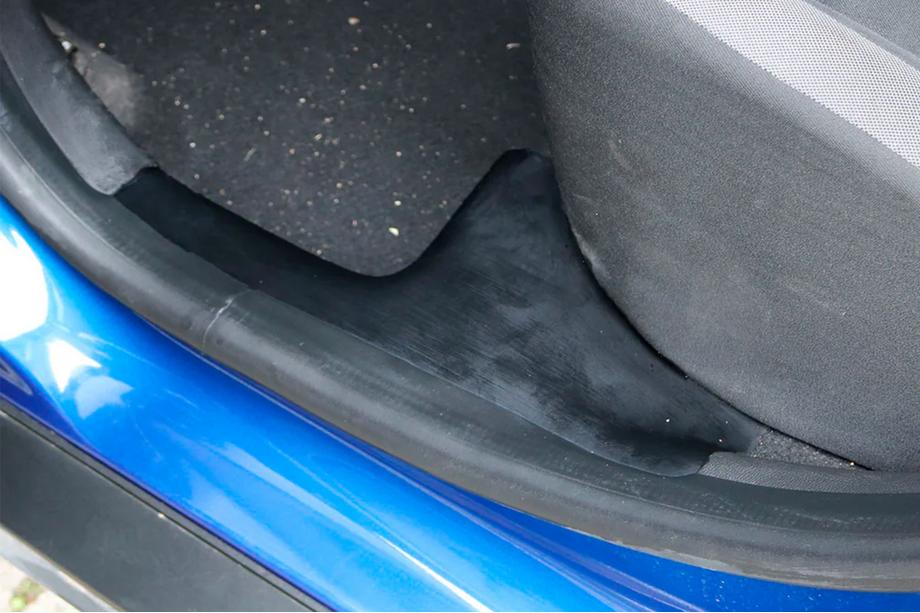 Renault Duster 2018–2024 Interieur dorpellijstbeschermers EuroCap (4 stuks, ABS) Image