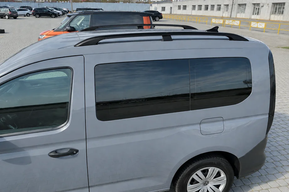 Ford Connect 2021– Zwarte dakrails (Turks design) Image