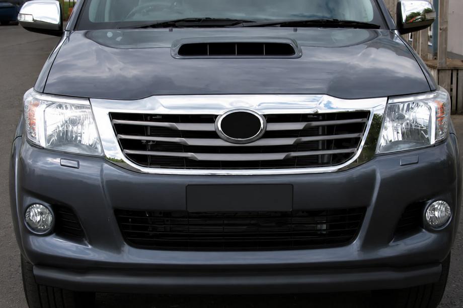 Toyota Hilux 2006–2015 Bullbar ST008 Black (RVS) Image
