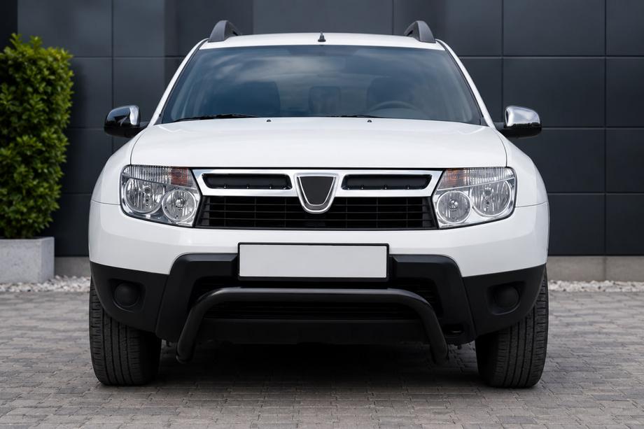 Dacia Duster 2008–2018 Bullbar ST011 Black (RVS) Image