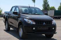 Mitsubishi L200 2015–2024 Bullbar ST014 Black (roestvrij staal) foto 3