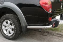 Mitsubishi L200 2006–2015 Achterhoeken AK003 (2 st., RVS) foto 2